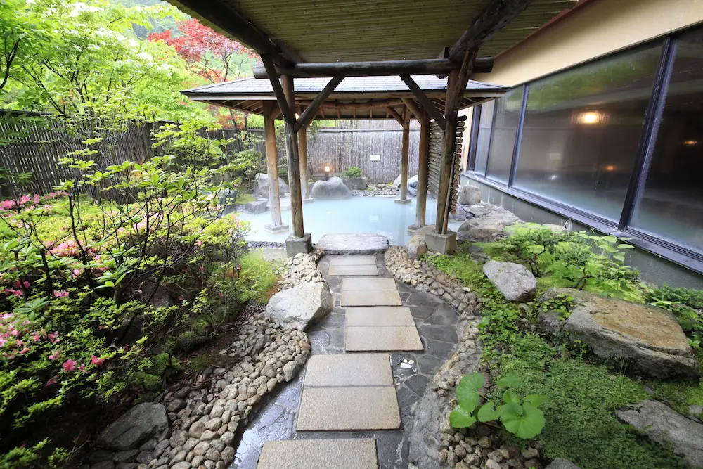 Ryotei Hanayura Ryokan