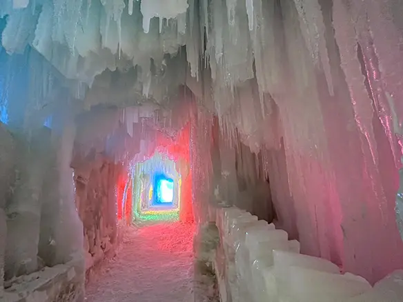 Sounkyo Onsen Ice Fall Festival