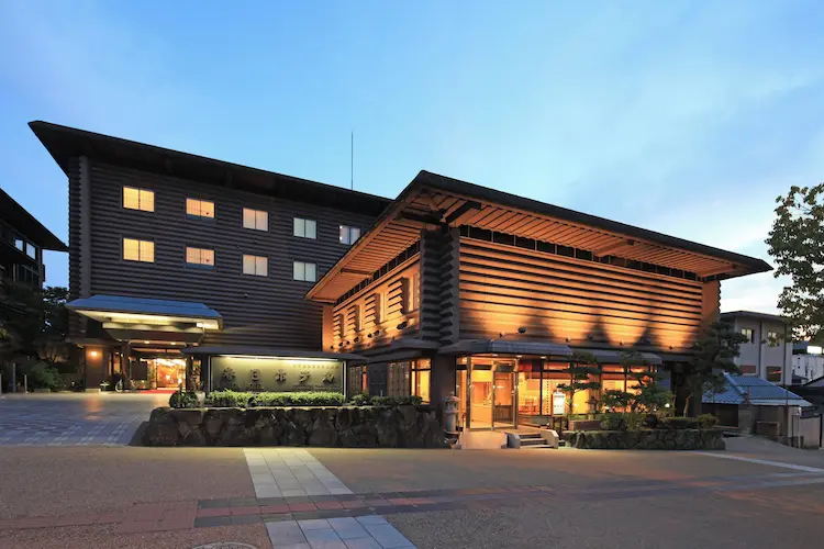 Kasuga Hotel